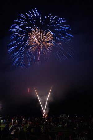 Burlington-Fireworks-11