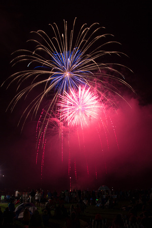 Burlington-Fireworks-14